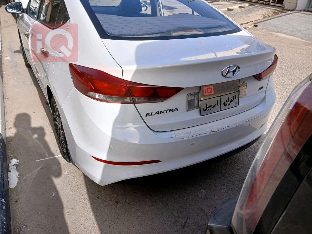 هيونداي النترا